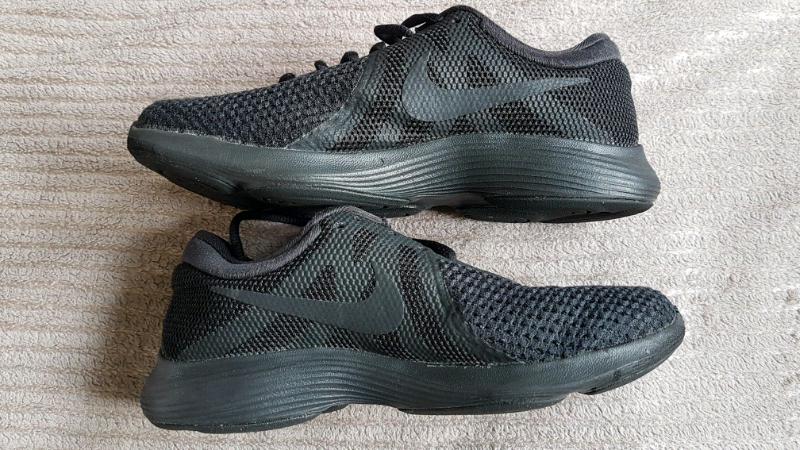 ladies trainers size 3